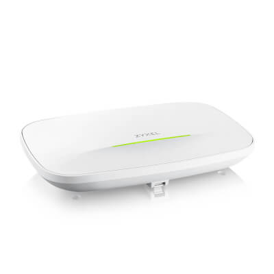 Point d'accès WiFi7 BE12300 Nebula Pro & CNP 1Y