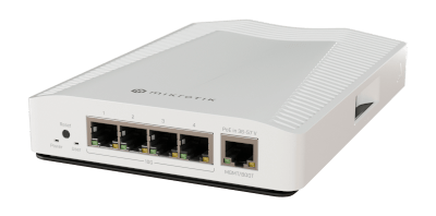 Switch compact 4x Multigiga 10Giga + 1 Giga PoE In